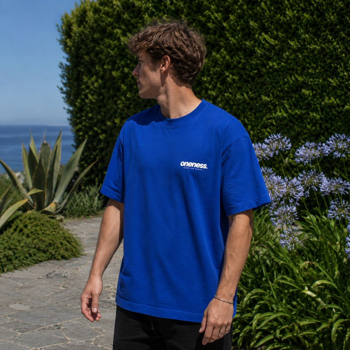 Tree flowers tee