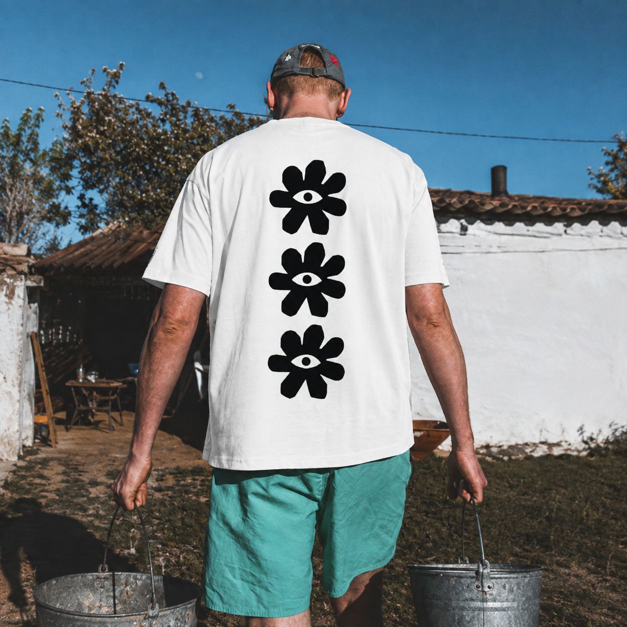 Tree flowers tee